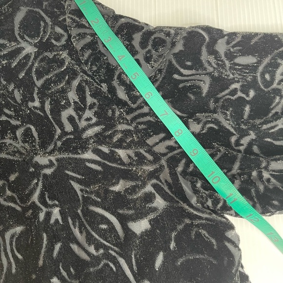 Vintage E•L•C•C Whimsical Goth Black Burn Out Velvet Floral Design Button Down - Picture 5 of 7